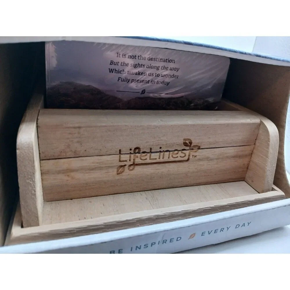 Lifelines: 365 Daily Inspiration Motivation Cards Wood Box Set Melissa Bernstein